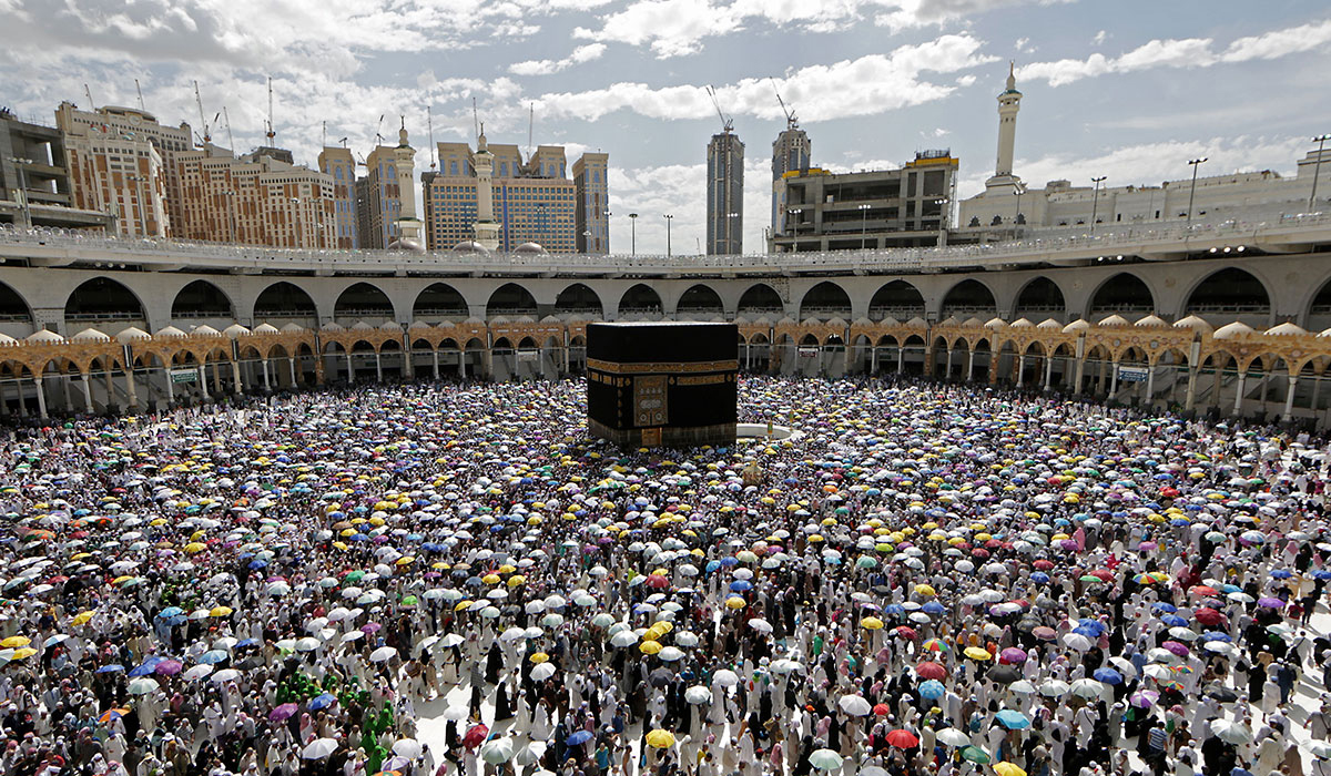 Tourist visa holders not allowed to perform Hajj